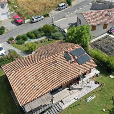 Panneaux photovoltaïques, énergie renouvelable, Millau